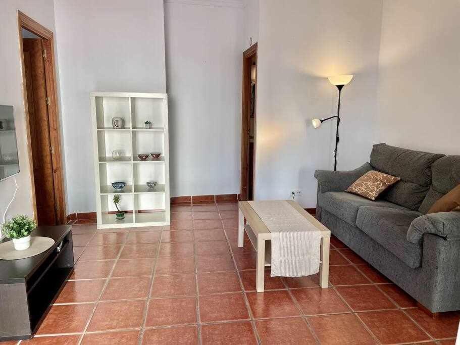 Coqueto apartamento en Nerja junto a la Playa Torrecilla Exterior foto