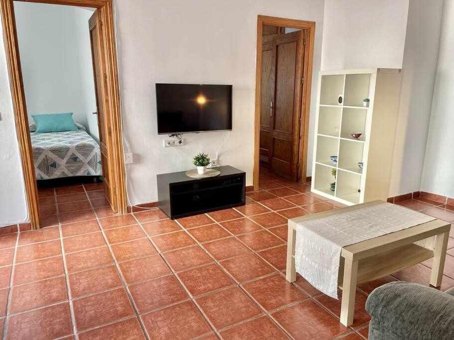 Coqueto apartamento en Nerja junto a la Playa Torrecilla Exterior foto