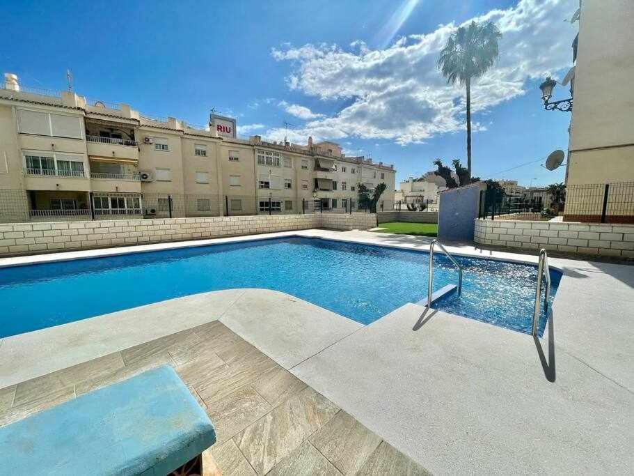 Coqueto apartamento en Nerja junto a la Playa Torrecilla Exterior foto