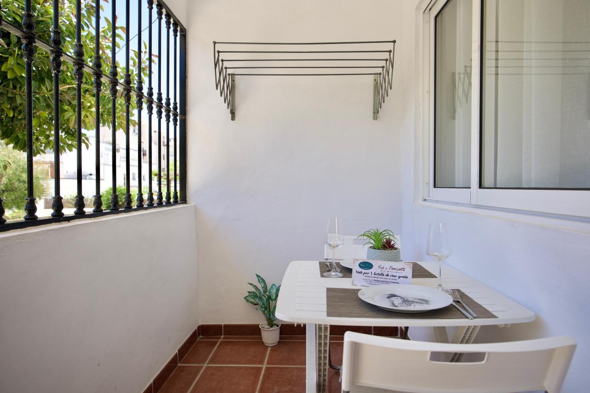 Coqueto apartamento en Nerja junto a la Playa Torrecilla Exterior foto
