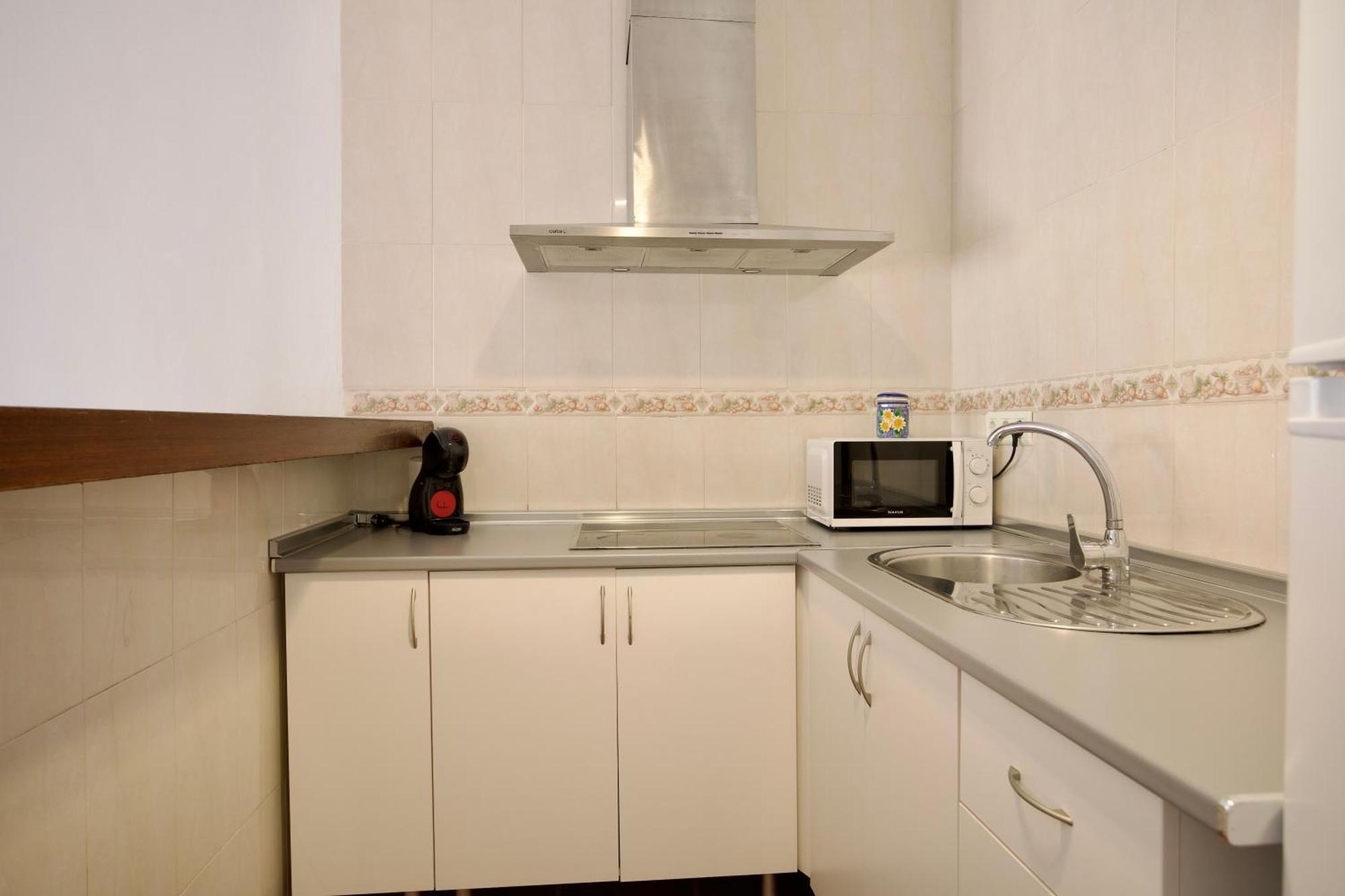 Coqueto apartamento en Nerja junto a la Playa Torrecilla Exterior foto